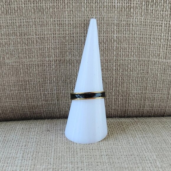 Fashion Ring Black/Gold Tone Finger Band Unisex Ring Fashion Jewelry Size 8 - Picture 11 of 11